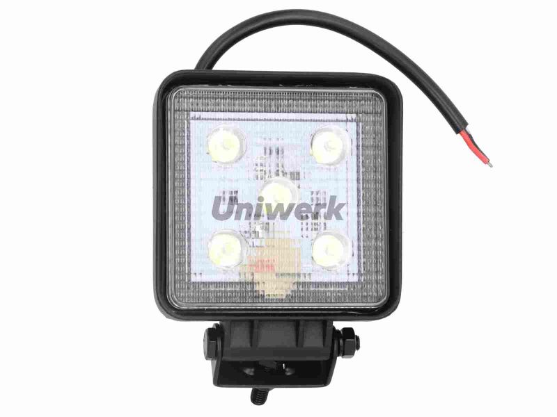 LAMPA LED 15W (5X3W) HALOGEN PATRAT 11000 IUMENI  9-32V